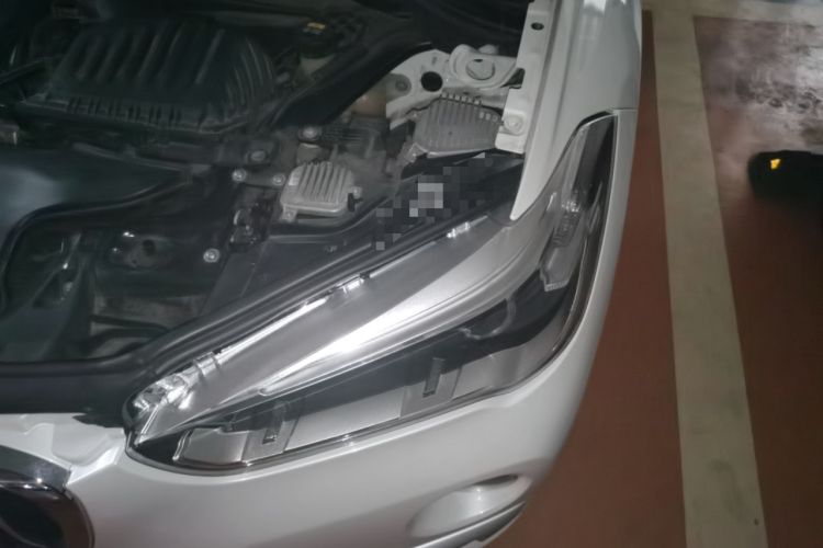 Used BMW X1 2018 xDrive20Li Luxury Edition Engine Bay Left