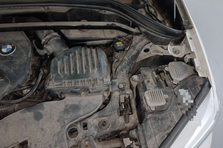 Used BMW X1 2018 xDrive20Li Luxury Edition Engine Bay Left