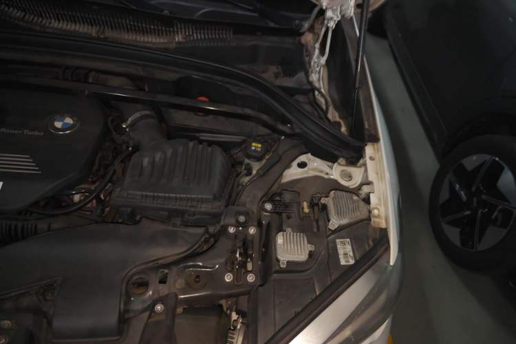 Used BMW X1 2018 xDrive20Li Luxury Model Engine Bay Left
