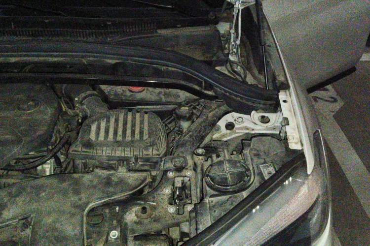 Used BMW X1 2018 sDrive18Li Fashion Model Engine Bay Left