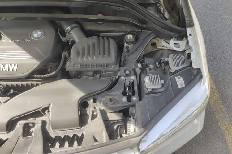 Used BMW X1 2018 sDrive18Li Luxury Model Engine Bay Left