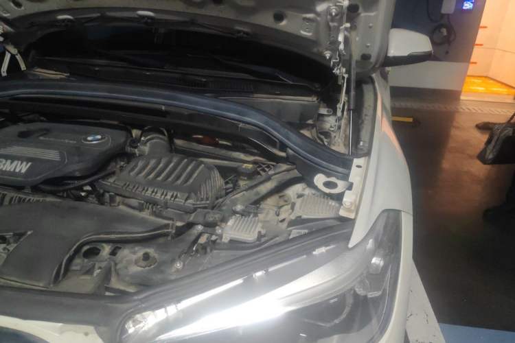 Used BMW X1 2018 sDrive20Li Leading Model Engine Bay Left