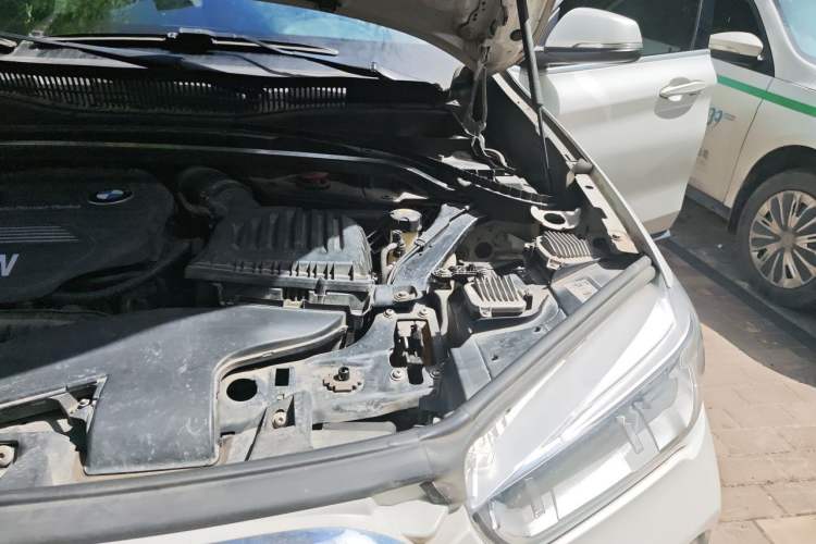 Used BMW X1 2018 sDrive18Li Luxury Model Engine Bay Left