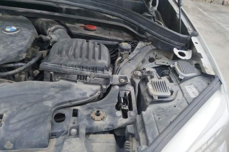Used BMW X1 2018 sDrive18Li Luxury Model Engine Bay Left