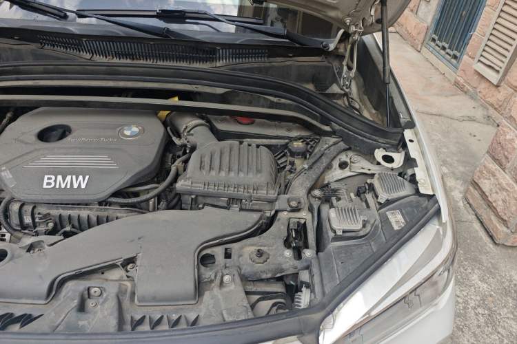 Used BMW X1 2018 sDrive18Li Luxury Model Engine Bay Left