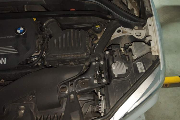 Used BMW X1 2018 sDrive18Li Luxury Model Engine Bay Left