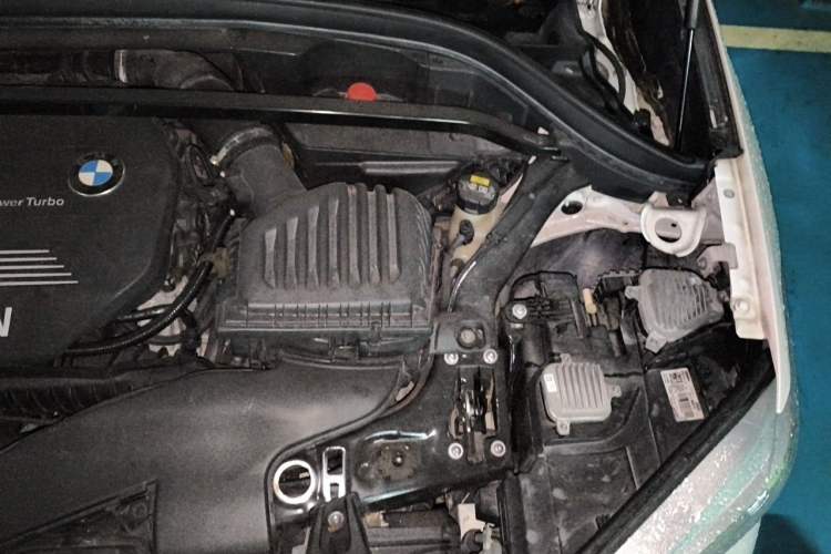 Used BMW X1 2018 sDrive18Li Luxury Model Engine Bay Left