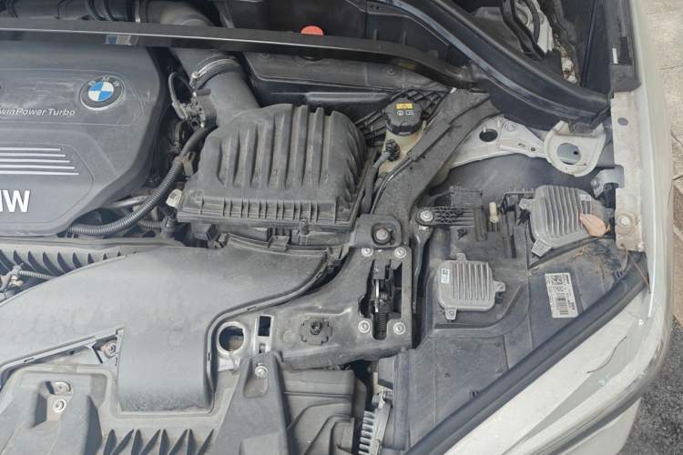 Used BMW X1 2018 sDrive18Li Luxury Model Engine Bay Left