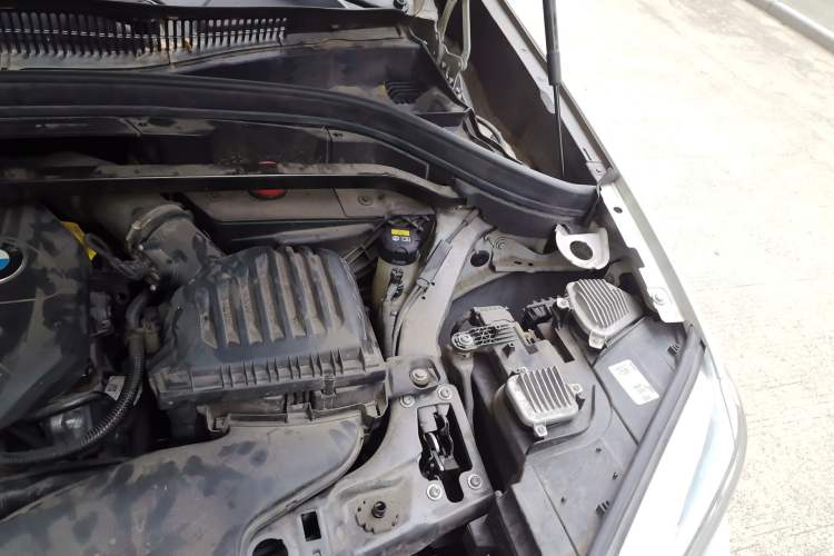 Used BMW X1 2018 sDrive18Li Luxury Model Engine Bay Left