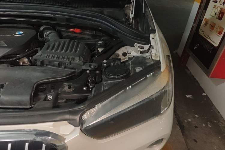 Used BMW X1 2018 sDrive18Li Fashion Model Engine Bay Left