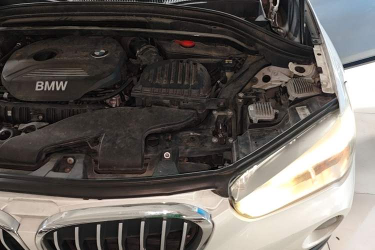 Used BMW X1 2018 sDrive20Li Leading Model Engine Bay Left