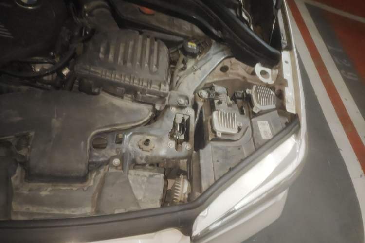 Used BMW X1 2018 sDrive18Li Luxury Model Engine Bay Left