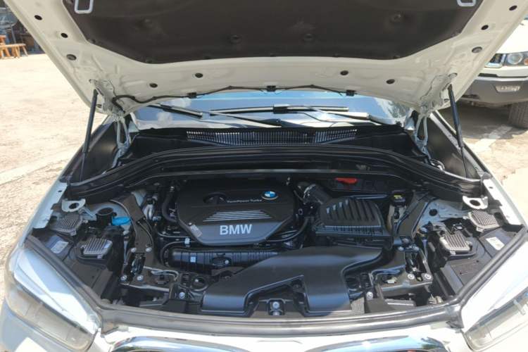 Used BMW X1 2018 sDrive20Li Leading Model Engine Bay