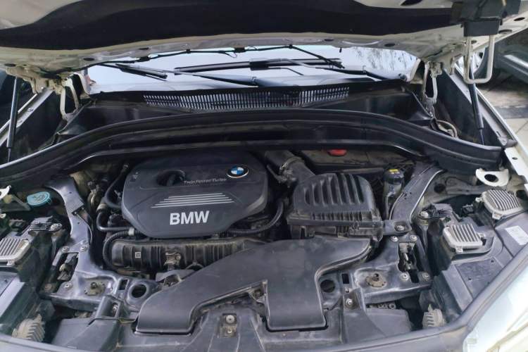 Used BMW X1 2018 sDrive20Li Leading Model Engine Bay