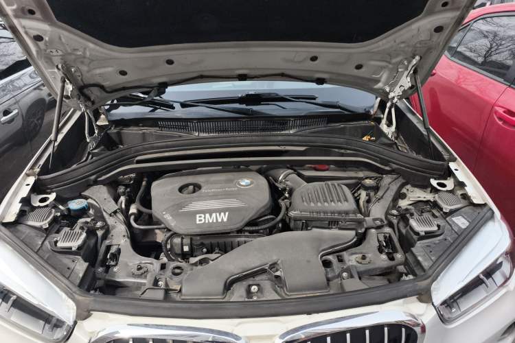 Used BMW X1 2018 sDrive18Li Luxury Model Engine Bay