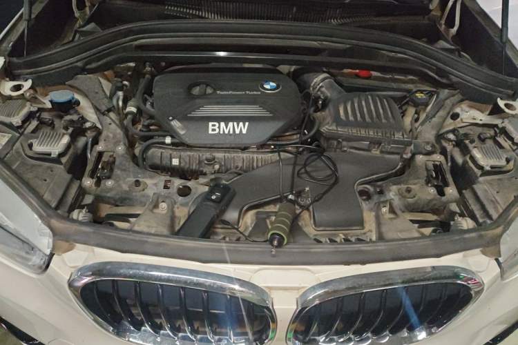 Used BMW X1 2018 xDrive20Li Luxury Model Engine Bay