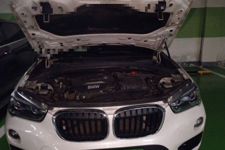 Used BMW X1 2018 sDrive18Li Luxury Model Engine Bay