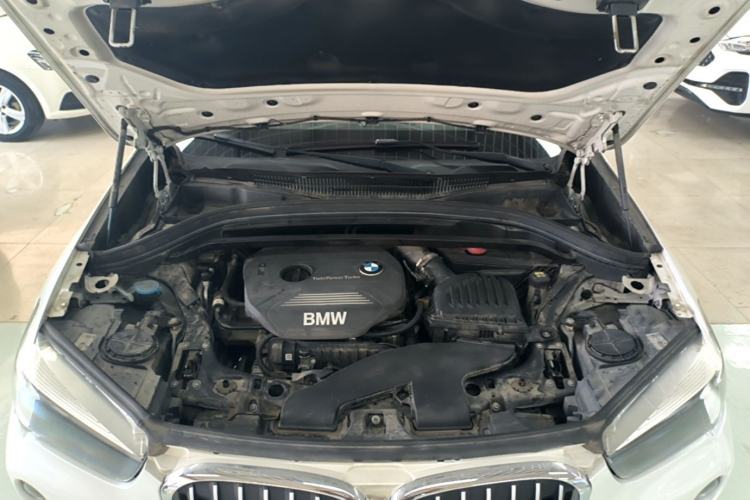 Used BMW X1 2018 sDrive18Li Fashion Model Engine Bay