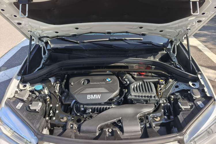 Used BMW X1 2018 sDrive18Li Luxury Model Engine Bay