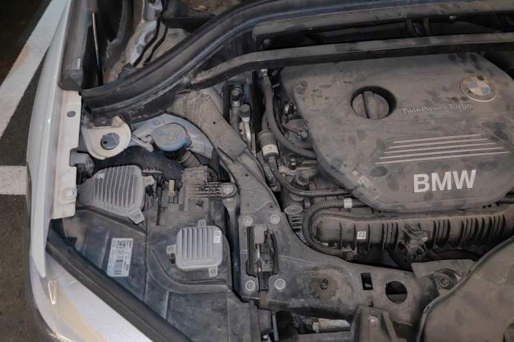 Used BMW X1 2018 sDrive20Li Leading Model Engine Bay Right