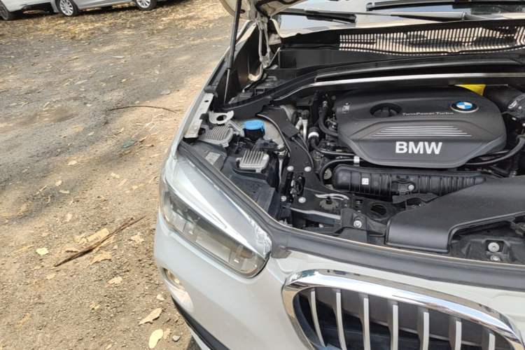 Used BMW X1 2018 sDrive20Li Leading Model Engine Bay Right