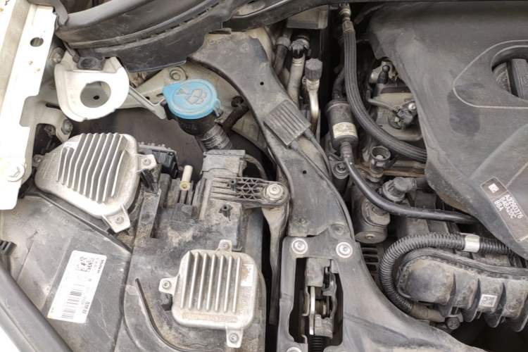 Used BMW X1 2018 sDrive20Li Leading Model Engine Bay Right
