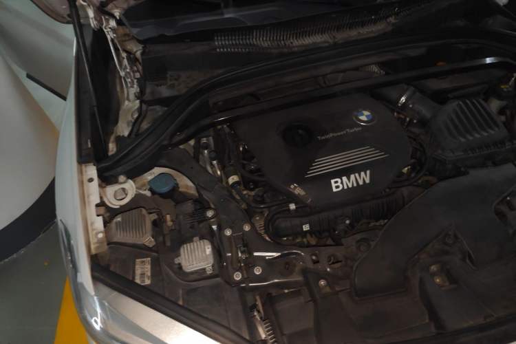 Used BMW X1 2018 xDrive20Li Luxury Model Engine Bay Right