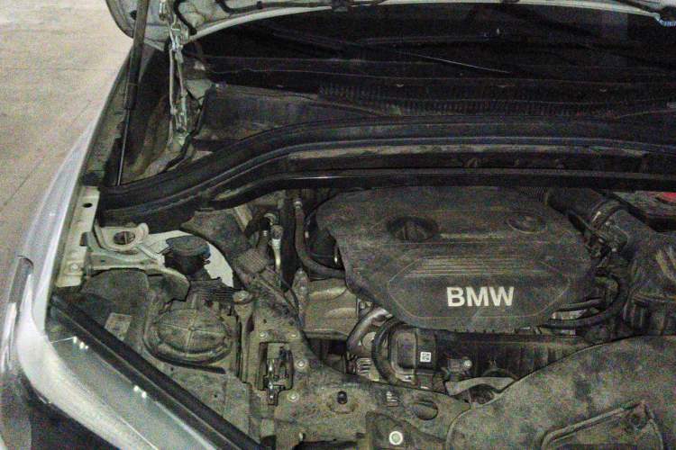 Used BMW X1 2018 sDrive18Li Fashion Model Engine Bay Right