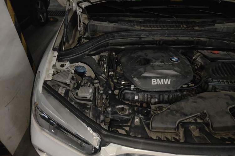 Used BMW X1 2018 sDrive20Li Leading Model Engine Bay Right
