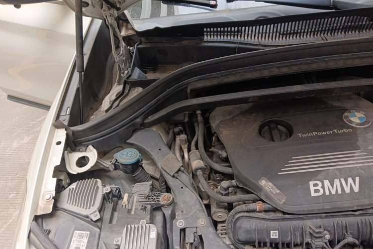 Used BMW X1 2018 sDrive20Li Leading Model Engine Bay Right