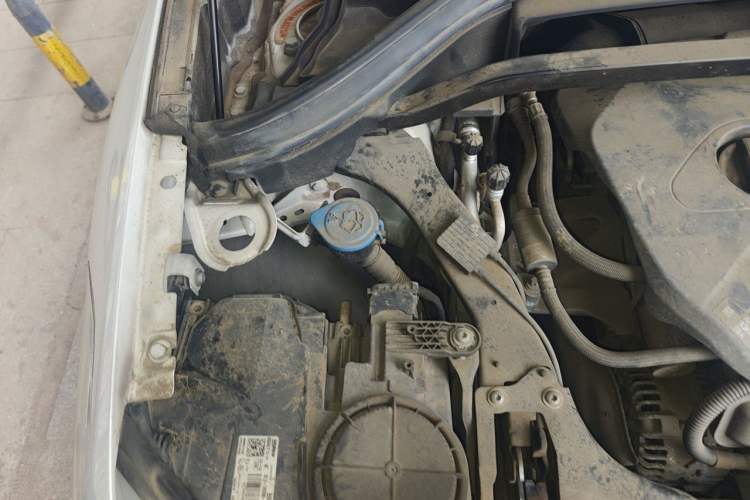 Used BMW X1 2018 sDrive18Li Fashion Model Engine Bay Right