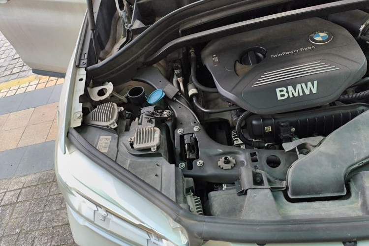 Used BMW X1 2018 sDrive18Li Luxury Model Engine Bay Right
