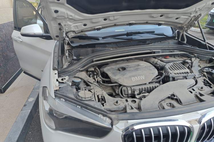 Used BMW X1 2018 sDrive18Li Fashion Model Engine Bay Right