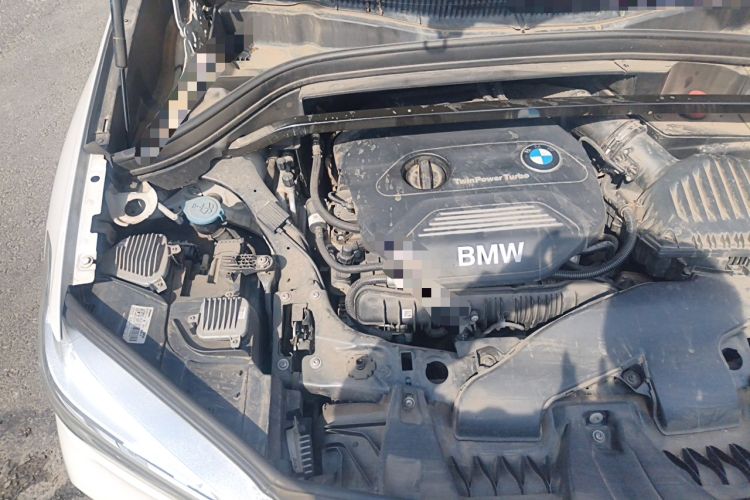 Used BMW X1 2018 xDrive20Li Luxury Edition Engine Bay Right