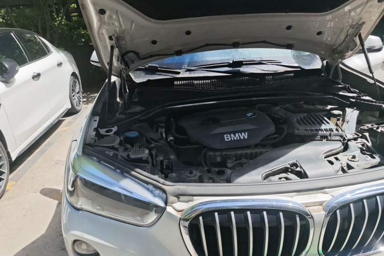 Used BMW X1 2018 sDrive18Li Luxury Model Engine Bay Right