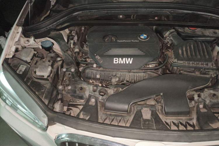Used BMW X1 2018 sDrive20Li Leading Model Engine Bay Right