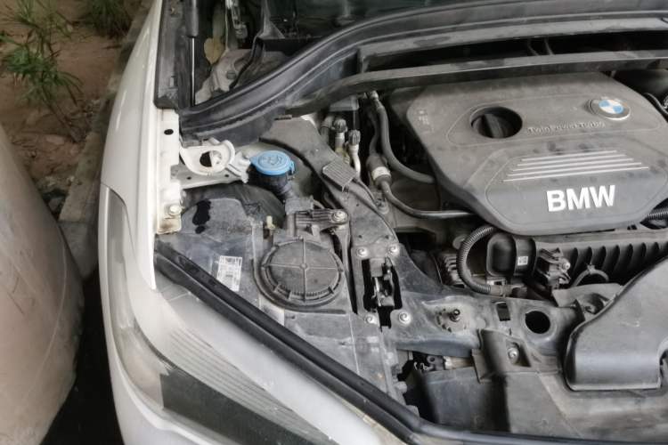 Used BMW X1 2018 sDrive18Li Fashion Model Engine Bay Right