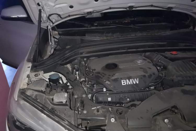 Used BMW X1 2018 sDrive20Li Leading Model Engine Bay Right
