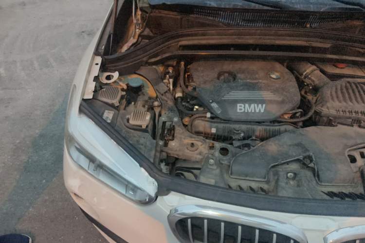 Used BMW X1 2018 sDrive20Li Leading Model Engine Bay Right