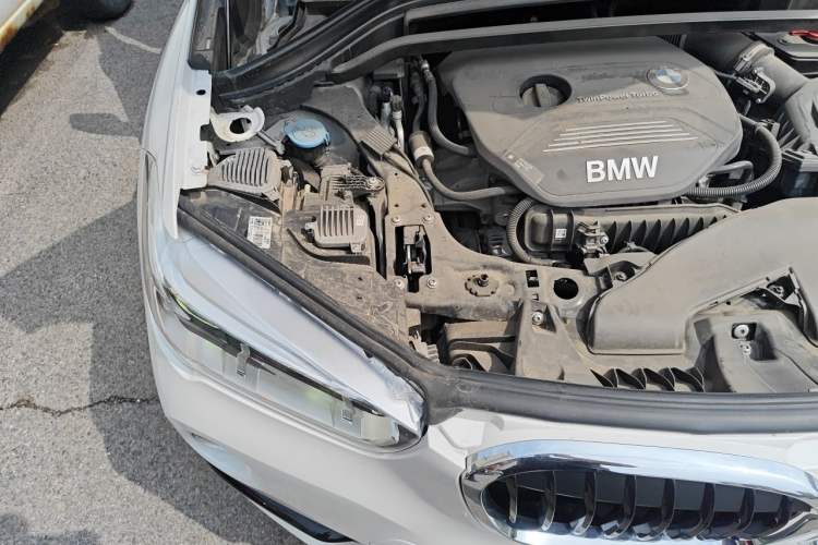 Used BMW X1 2018 sDrive18Li Luxury Model Engine Bay Right