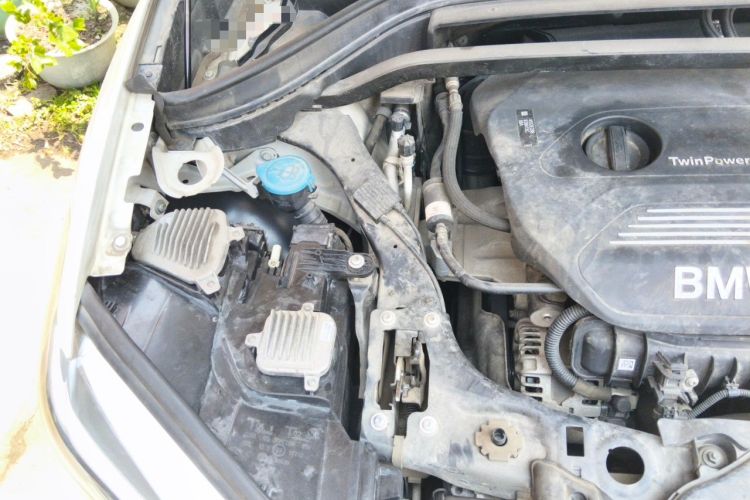 Used BMW X1 2018 sDrive18Li Luxury Model Engine Bay Right
