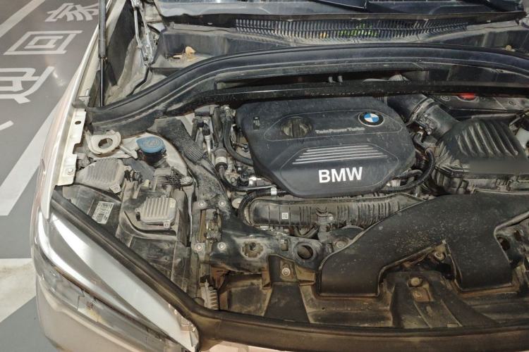 Used BMW X1 2018 xDrive20Li Luxury Edition Engine Bay Right