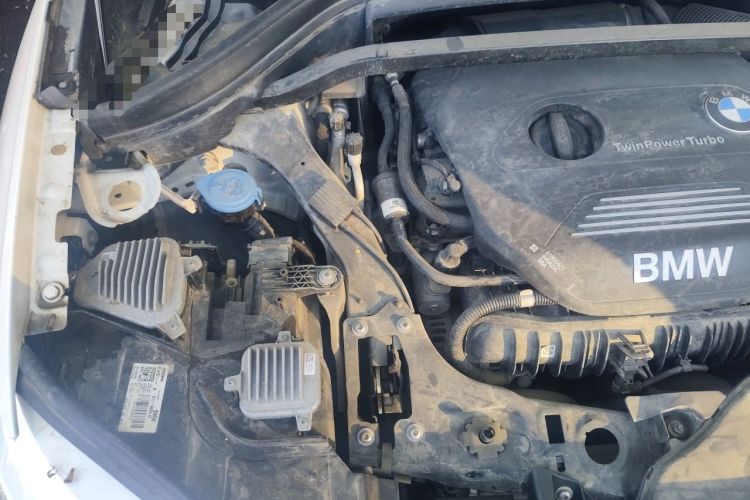 Used BMW X1 2018 sDrive20Li Leading Model Engine Bay Right