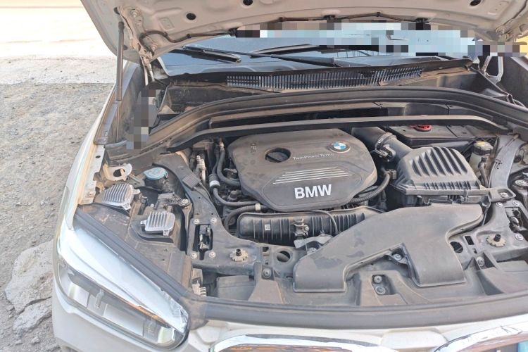 Used BMW X1 2018 xDrive20Li Luxury Edition Engine Bay Right