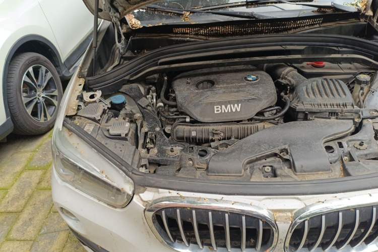 Used BMW X1 2018 sDrive20Li Leading Model Engine Bay Right