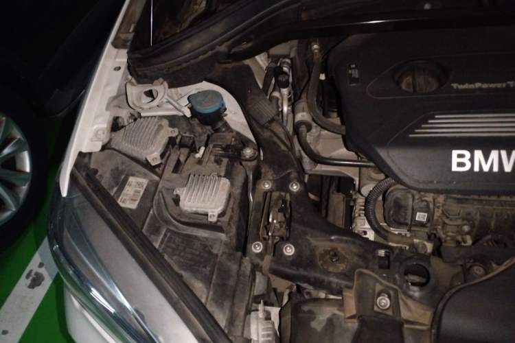 Used BMW X1 2018 sDrive18Li Luxury Model Engine Bay Right