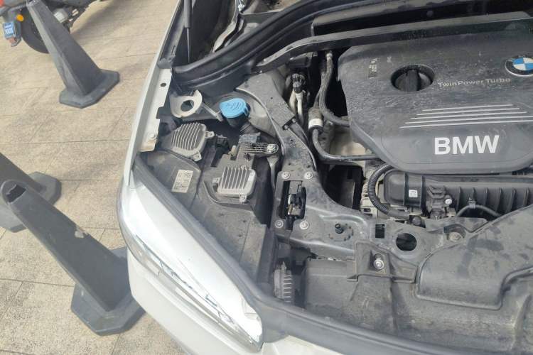 Used BMW X1 2018 sDrive18Li Luxury Model Engine Bay Right