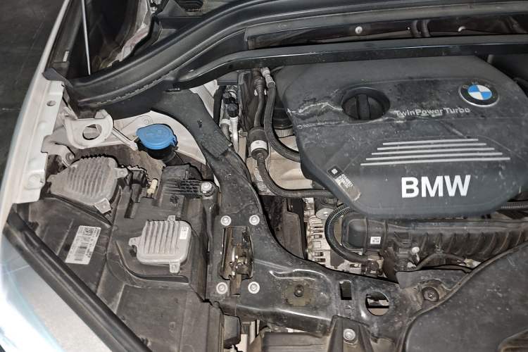Used BMW X1 2018 sDrive18Li Luxury Model Engine Bay Right