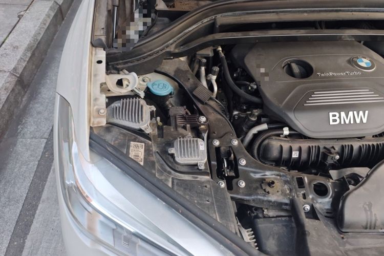 Used BMW X1 2018 sDrive20Li Leading Model Engine Bay Right