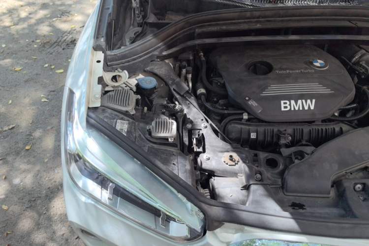 Used BMW X1 2018 xDrive20Li Luxury Edition Engine Bay Right